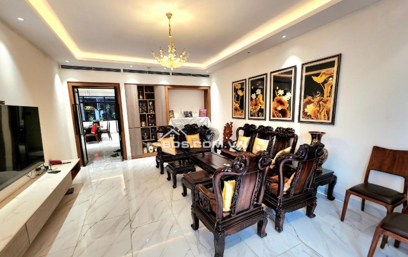 Nguyễn Lương Bằng - Trần Hữu Tước: Nhà gần 50m2, căn góc, nở hậu, chỉ 11,555tỷ